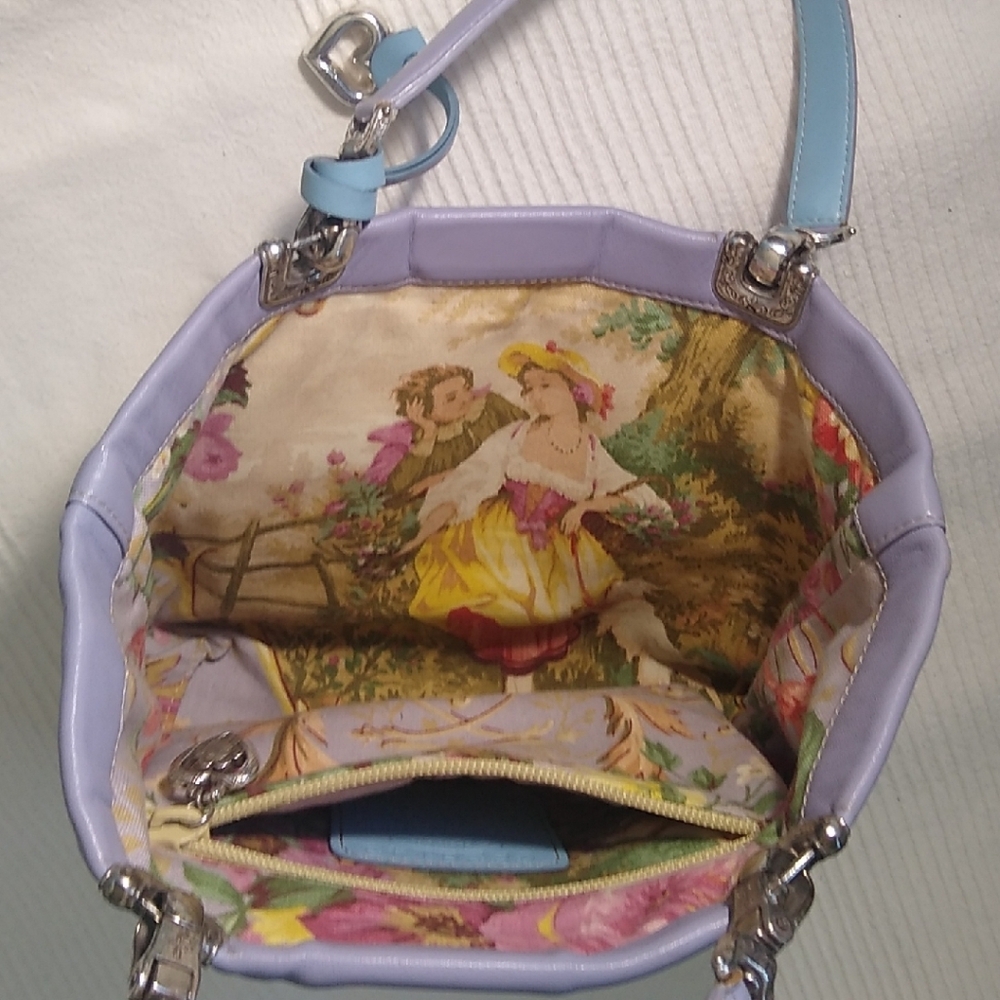 Brighton Reversible small tote handbag 'Lover's in a garden Paris' lining - Picture 5 of 16